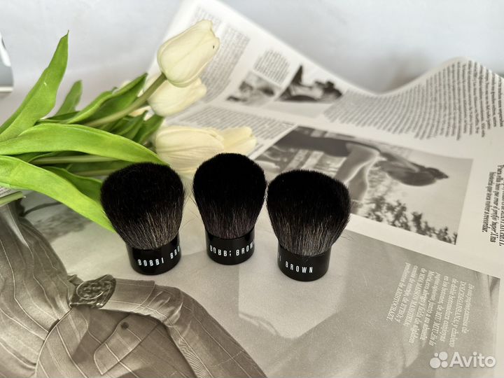 Кисть кабуки Bobbi Brown