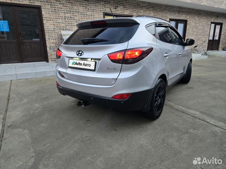 Hyundai ix35 2.0 AT, 2010, 282 250 км