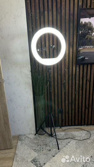 Лампа светодиодная