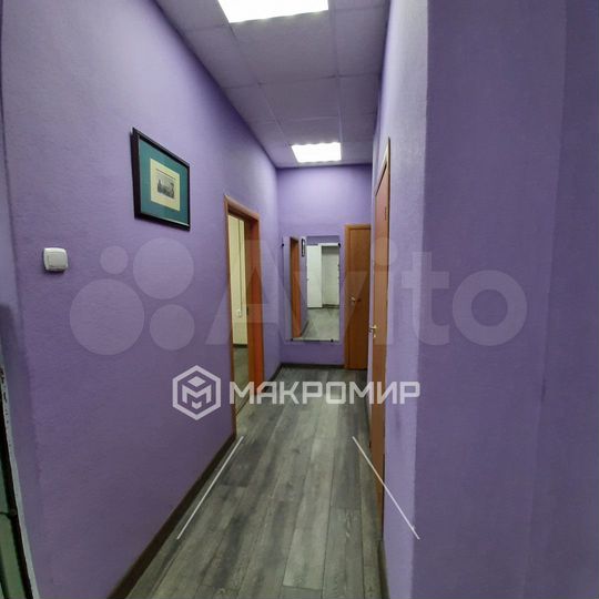 4-к. квартира, 97,7 м², 1/6 эт.