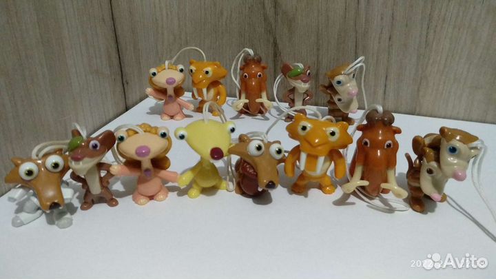 Киндер игрушки мелкие фигурки