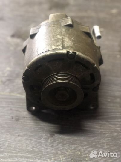 Генератор Audi A8 D3 2002-2010 079903015E