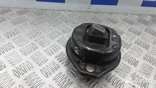 Подушка двигателя бензиновая BMW 7 E65 (67F03C902)
