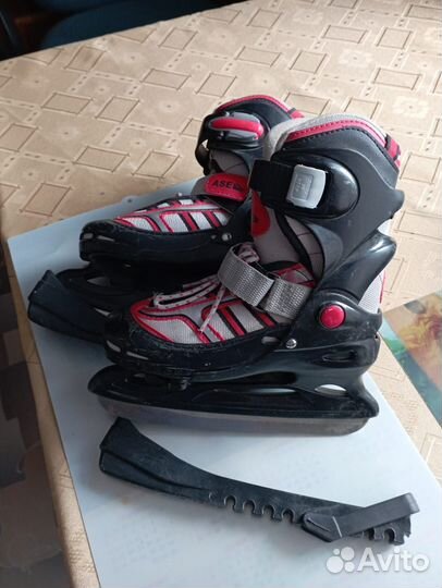 Коньки хоккейные детские 33 размер