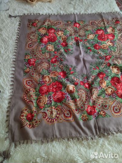 Платок, шаль