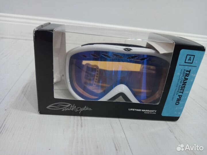 Горнолыжные очки Smith