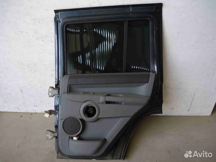 Дверь боковая Jeep Commander (2006-2010)