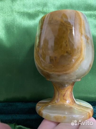 Бокалы из оникса