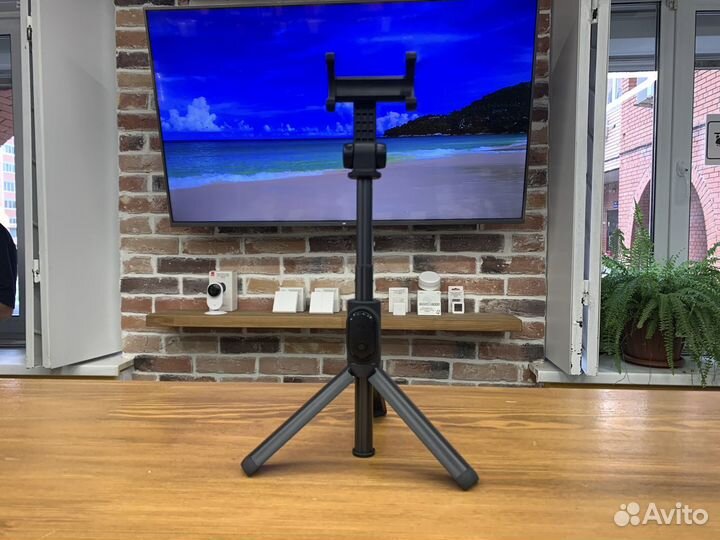 Монопод для селфи Xiaomi Mi Bluetooth Selfie Stick