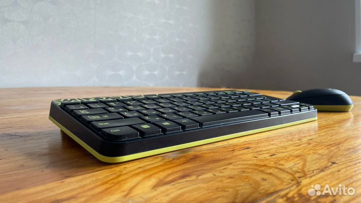 Беспроводная клавиатура Logitech MK240