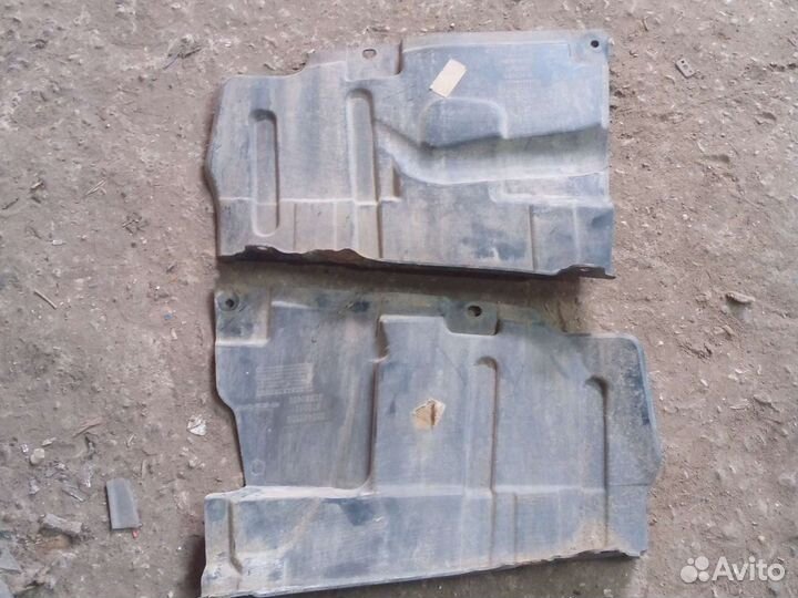 Комплект пыльники двигателя geely Emgrand x7