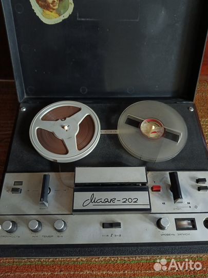 Катушечный магнитофон Маяк 202