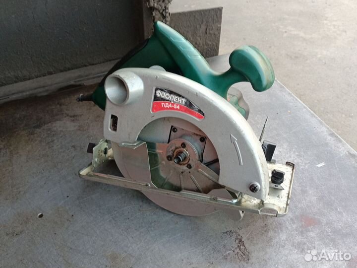 Циркулярная пила Фиолент 1100