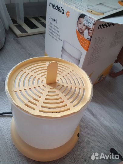 Стерилизатор для бутылочек Medela
