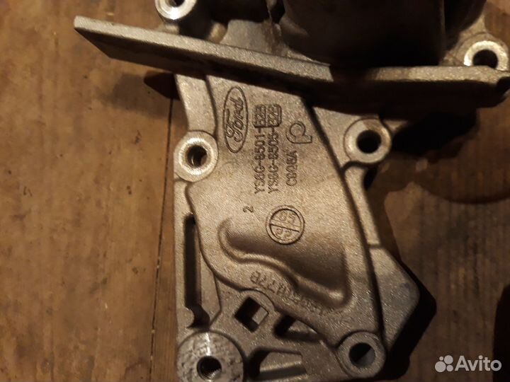 Помпа ford focus 1.6