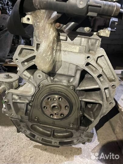 Блок цилиндров Ford Focus 3 St 2.0 R9DA 2014-2019