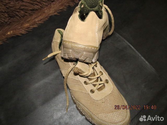 Новые трекинговые полуботинки