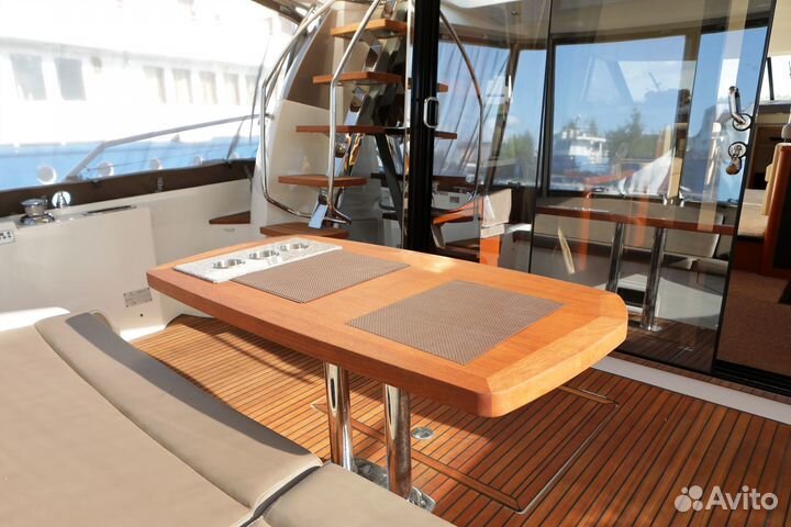 Prestige 500 FLY на IPS флаг РФ, 2012 г