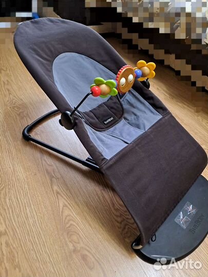 Шезлонг babybjorn