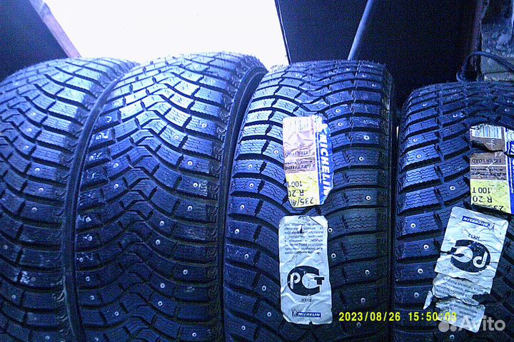 Michelin X-Ice North 235/45 R20 100B