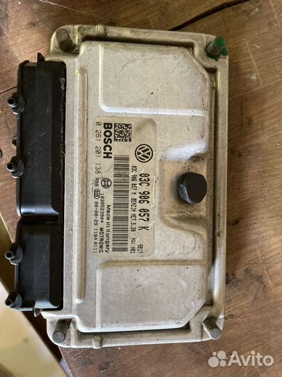 Блок управления двигателем skoda fabia2