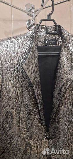 Пиджак женский