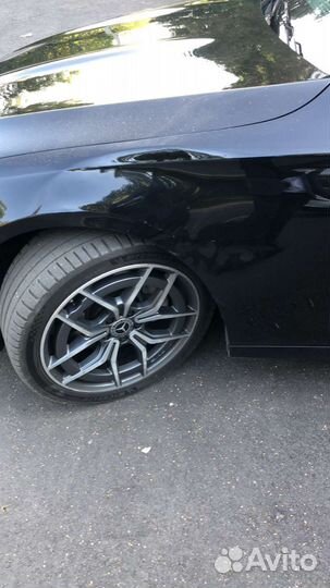 Крыло переднее Mercedes-Benz E-класс