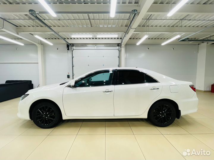 Toyota Camry 2.5 AT, 2015, 141 000 км