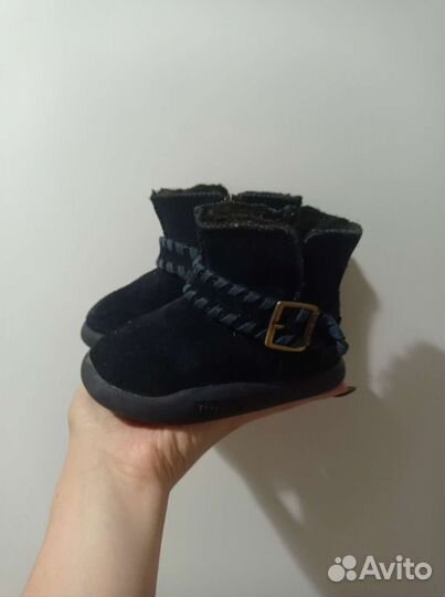 Зимние ботинки