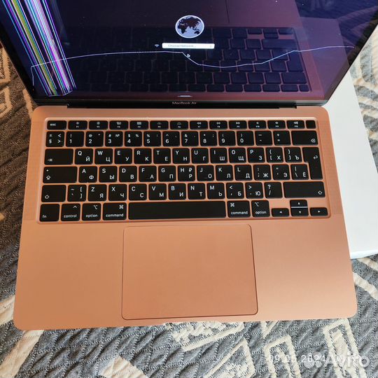 Apple MacBook air 2020 i3