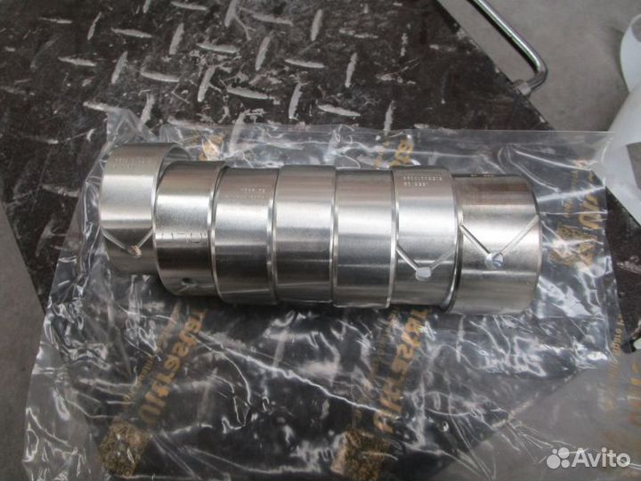 Втулка распределительного вала (к-т7шт) WD615,WP10