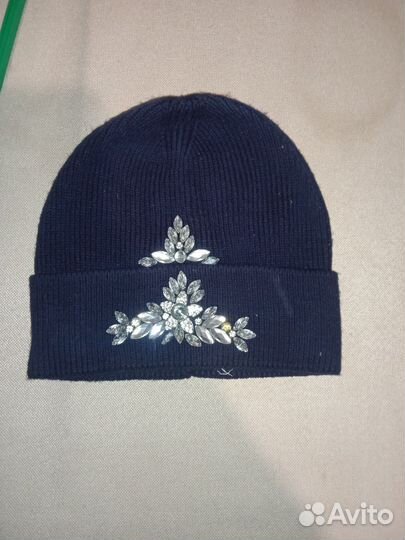 Женская шапка