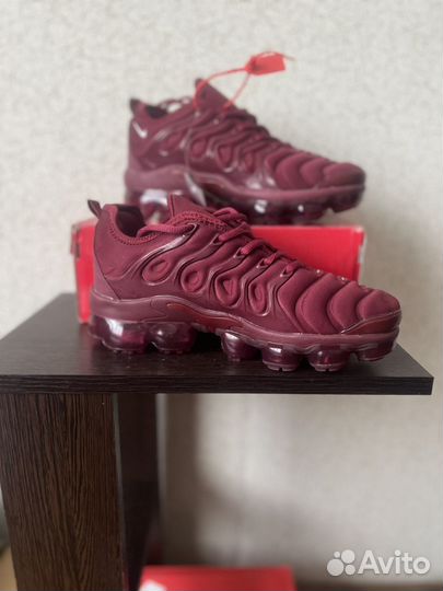 Кроссовки Nike Vapormax Plus