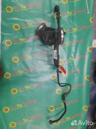 Патрубок воздушного фильтра Ford Focus 3