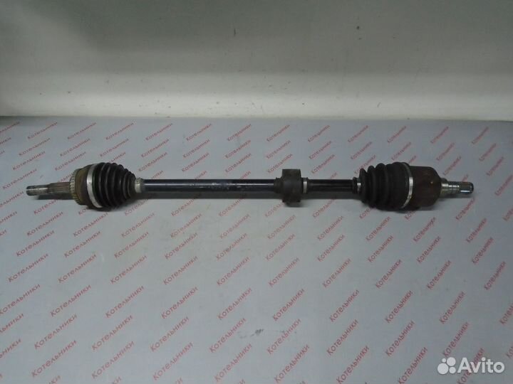 Nissan 39100-BM720 Вал приводной правый