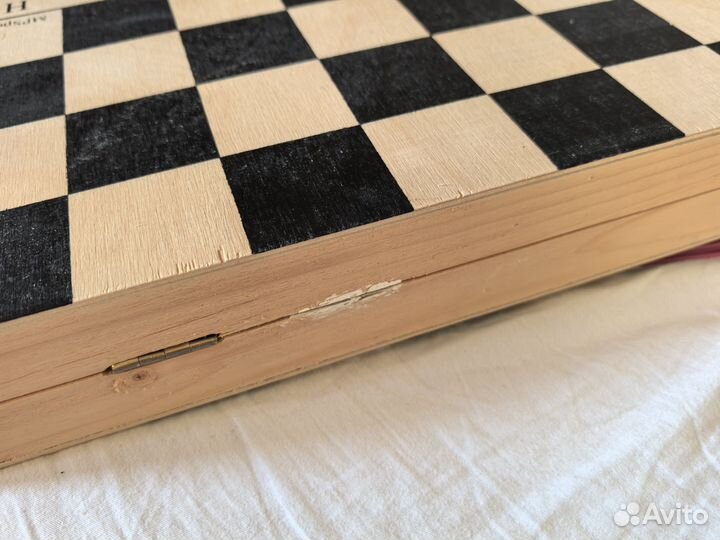 Доска шахматная, нарды