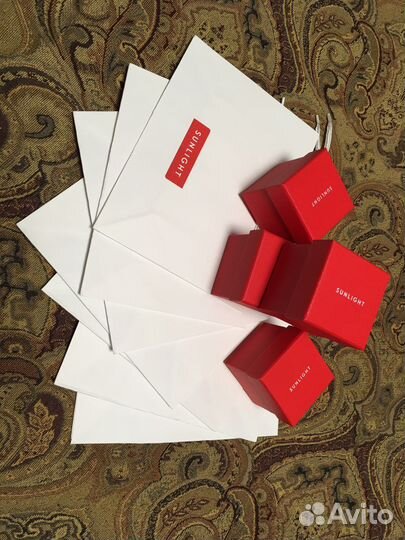 Коробочки для ювелирных изделий