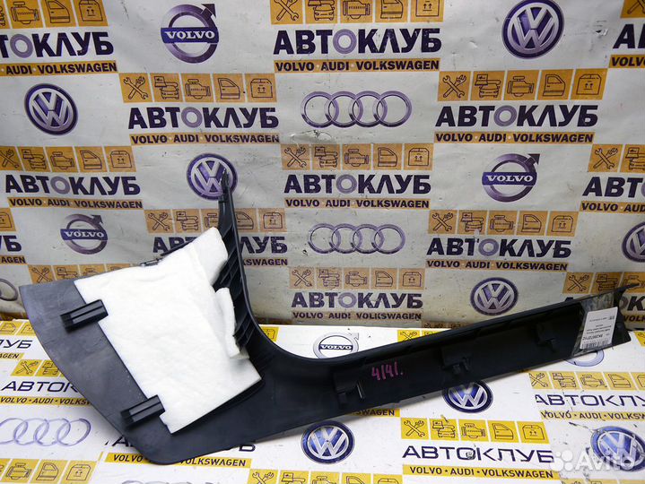 Накладка порога внутренняя левая Ауди А4Б8 A4B8