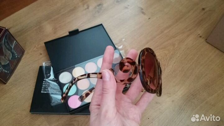 Новые женские солнечные очки