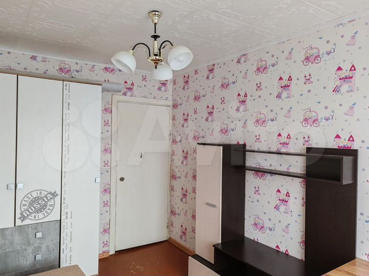 2-к. квартира, 43 м², 8/9 эт.