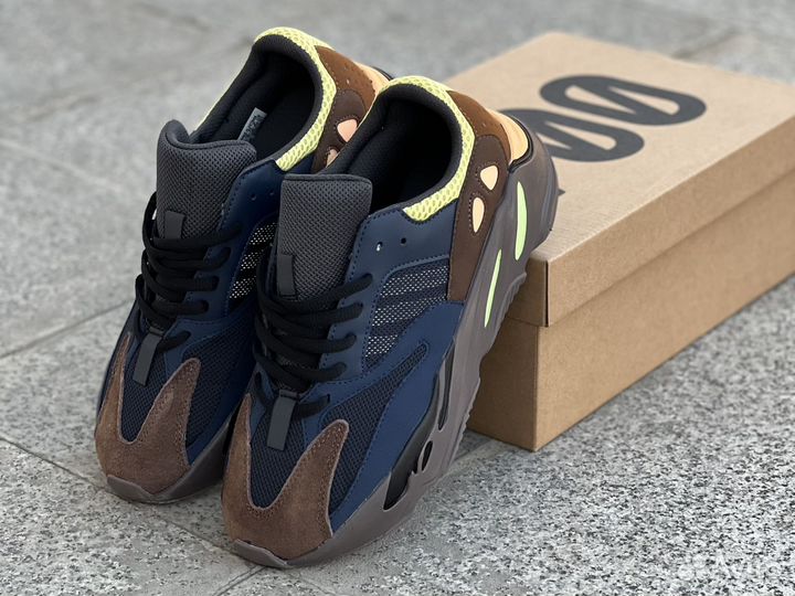 Кроссовки Adidas Yeezy Boost 700 41-45