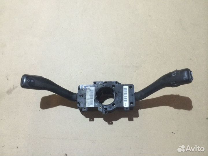 Подрулевые переключатели Skoda Octavia A4