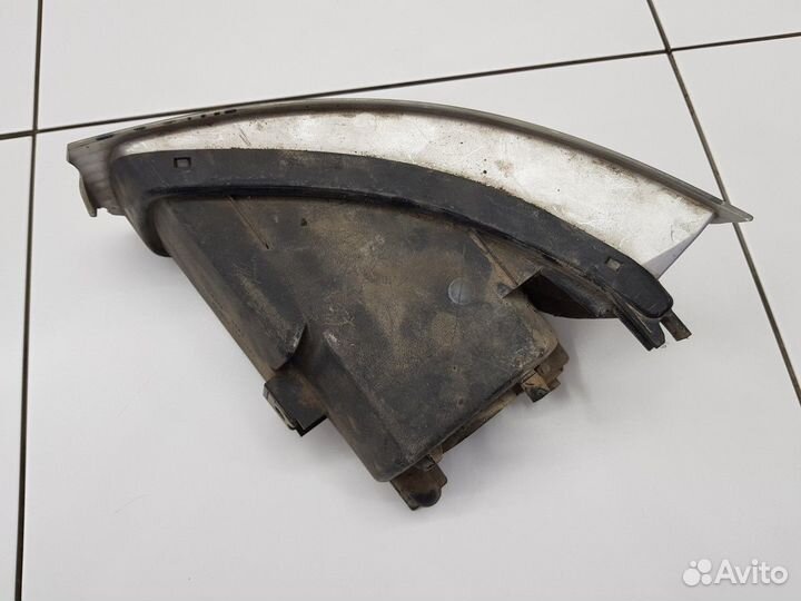 Фара противотуманная передняя правая