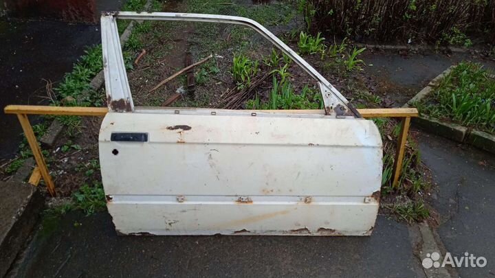 BMW e30 купе дверь передняя правая