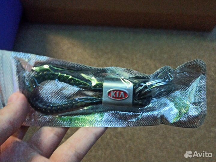 Брелок для ключей kia