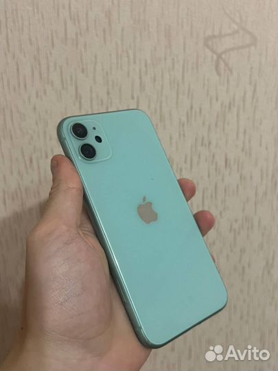 iPhone 11, 64 ГБ