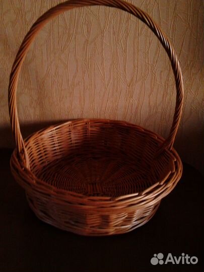 Корзина круглая плетеная