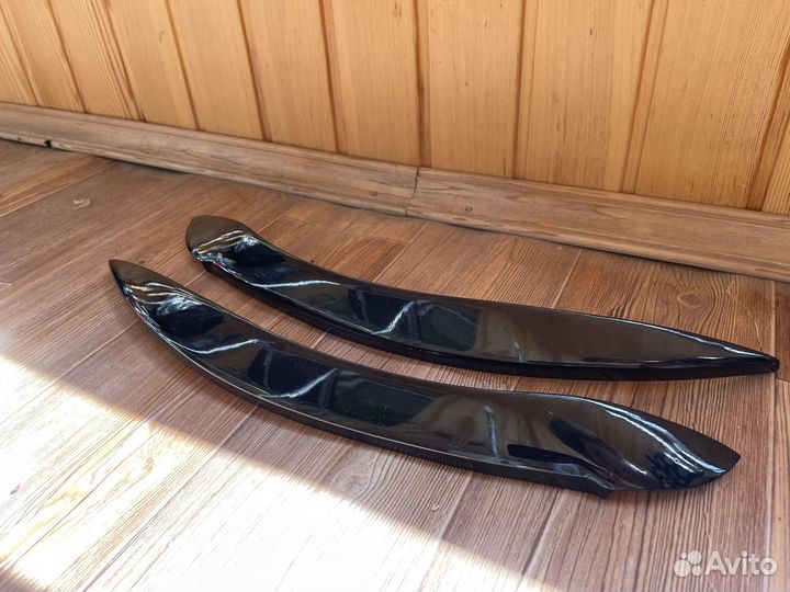 Ресницы на toyota vitz