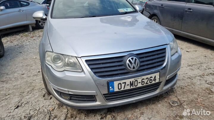 Ступица передняя левая volkswagen passat B6 2007