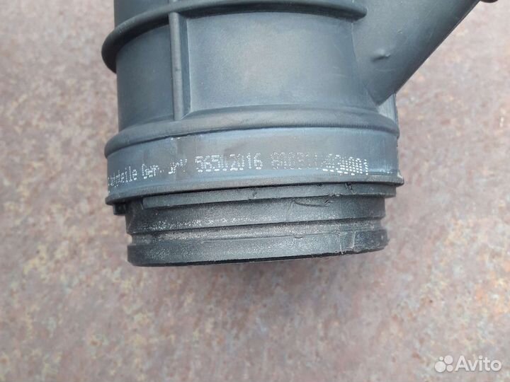 Патрубок дроссельной заслонки BMW E39 M52B25tu